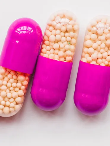 Ferrous Fumarate + Cyanocobalamin + Folic Acid Blend Pellets 